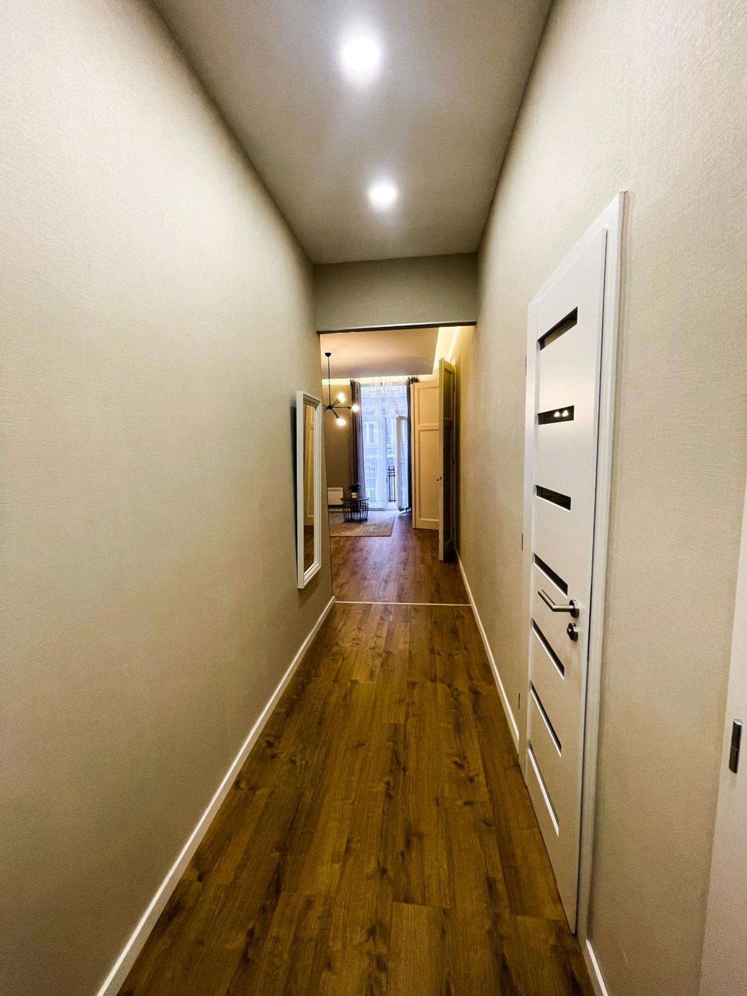 City Center 2, Cozy And Modern 2Br In The City Center บูดาเปสต์ ภายนอก รูปภาพ